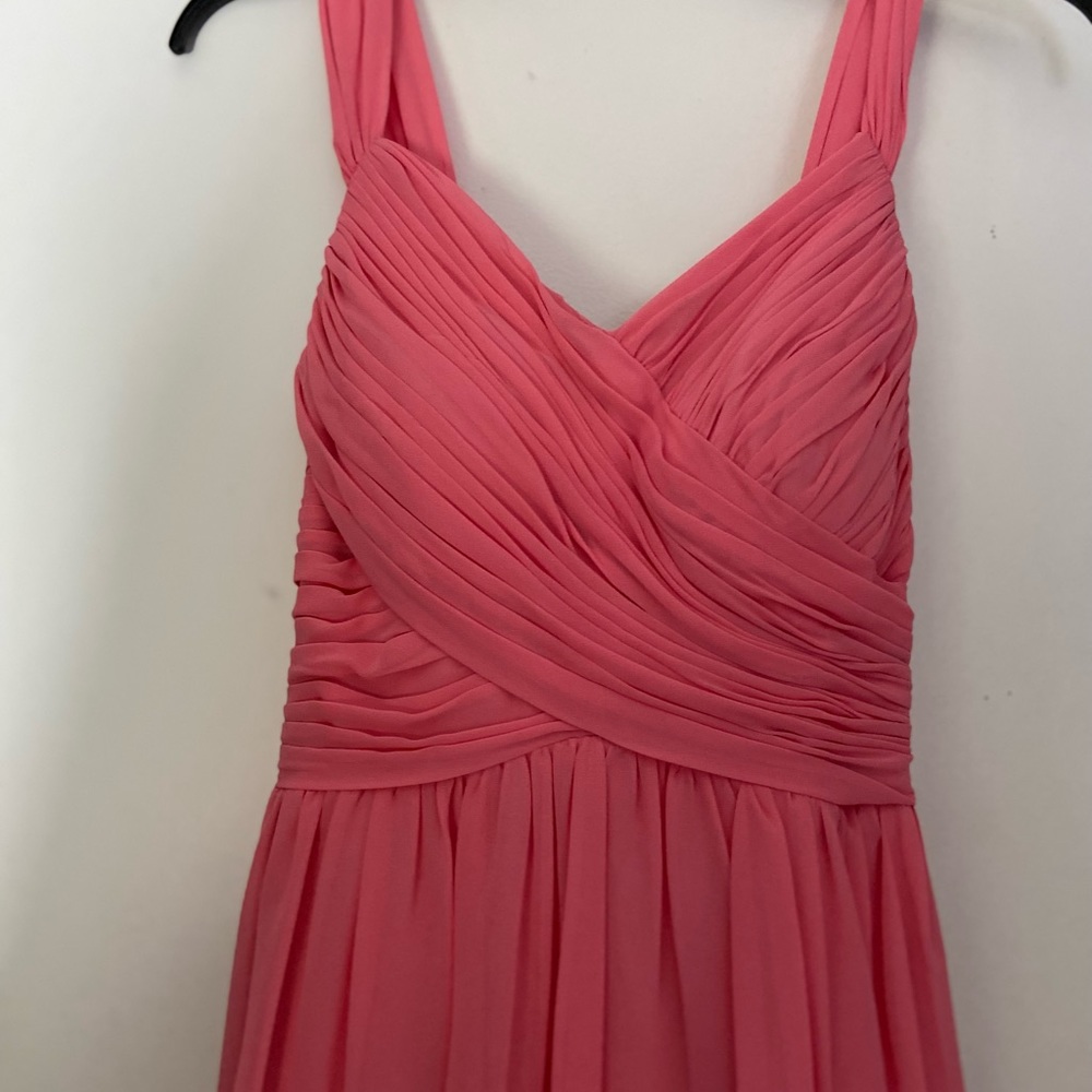 Prom dress - Picture 2 of 5